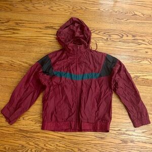 Maroon Wilson windbreaker
Size M